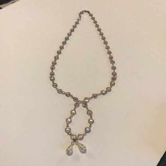 Austrian Crystal Necklace - Beautiful - Picture 8 of 13